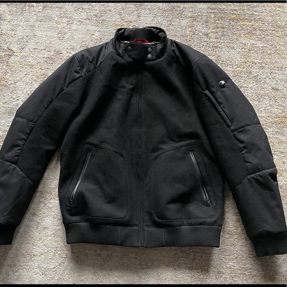 Victorinox Other - Victorinox lined black bomber jacket - men’s large